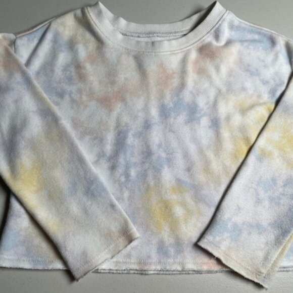 OshKosh B'gosh Girls Cloud-Dye Pullover & Shorts Set, Size 6/6X - Picture 2 of 5